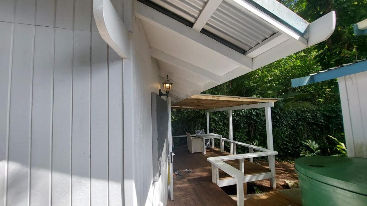Are Tamareni 2Br Beach Cottage Or River Studio Avarua Dış mekan fotoğraf
