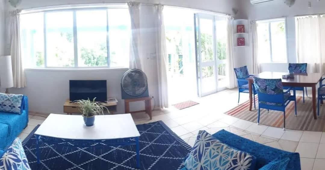Are Tamareni 2Br Beach Cottage Or River Studio Avarua Oda fotoğraf