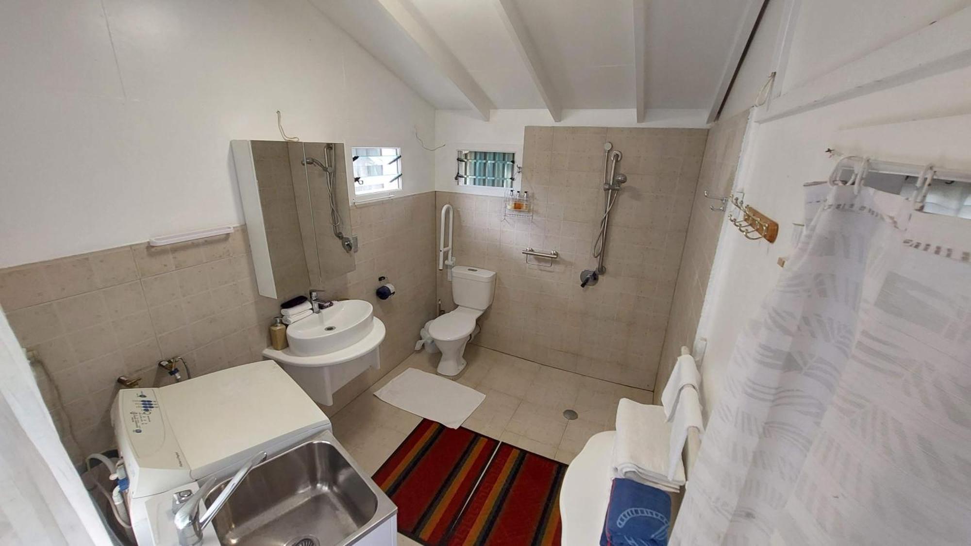 Are Tamareni 2Br Beach Cottage Or River Studio Avarua Oda fotoğraf